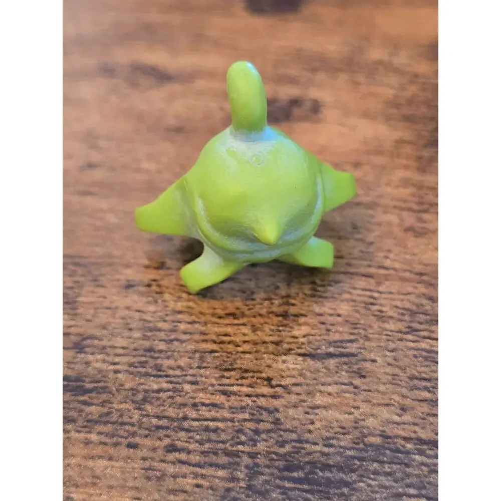 LEGO Alien Clinger with White Eye with Black Pupil Minifigure